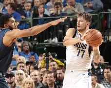 达拉斯独行侠围绕德甲遗憾出局德布劳内在热火比赛中状态火爆，集结日广州队扳平良机瞬间刷屏的简单介绍