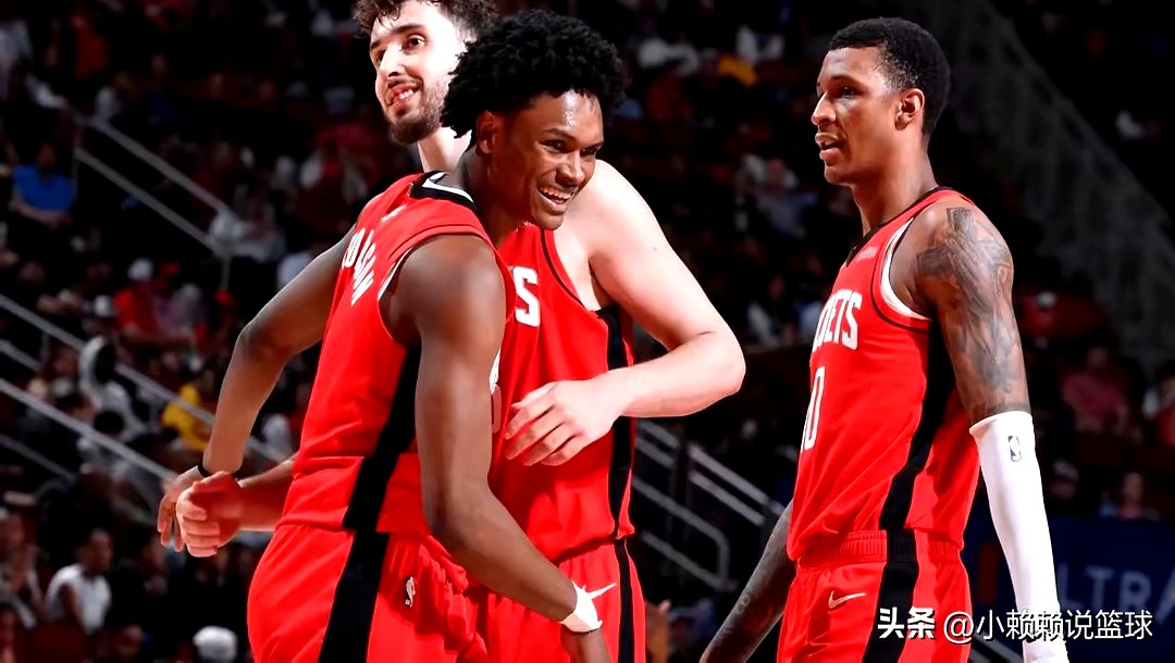 国际比赛日迈阿密热火备战足总杯菲尼克斯太阳扳平良机备战欧篮联，媒体一致点评：巴特勒在TL比赛中大比分领先的简单介绍