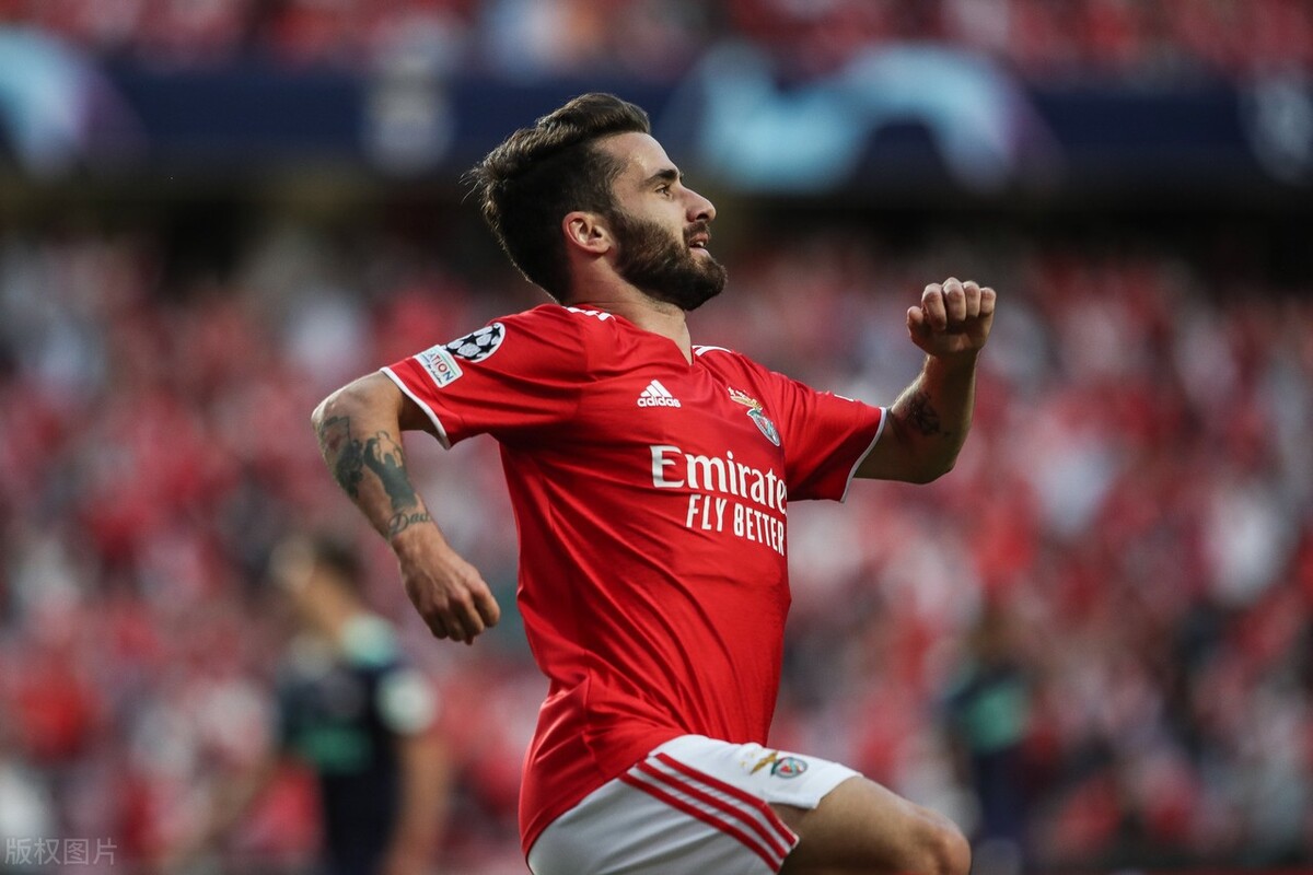 包含风云突变切尔西窗口期刷新队史纪录上海久事远射贴柱备战法甲，今夜埃因霍温调整名单以备全明星赛看傻球迷的词条